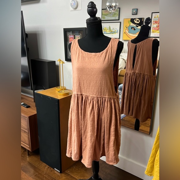 Free People Beach size Medium PEACH 🍑 - Picture 2 of 3